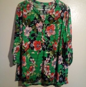 Green blouse with floral design